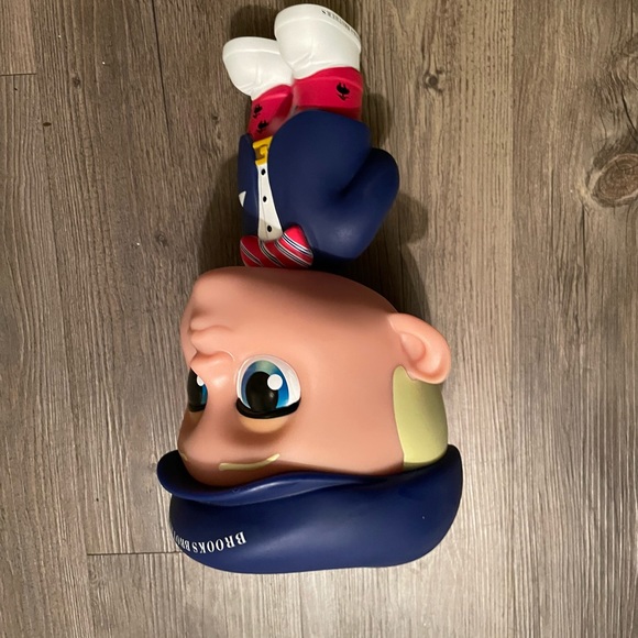 Brooks Brothers Mascot - Picture 2 of 4